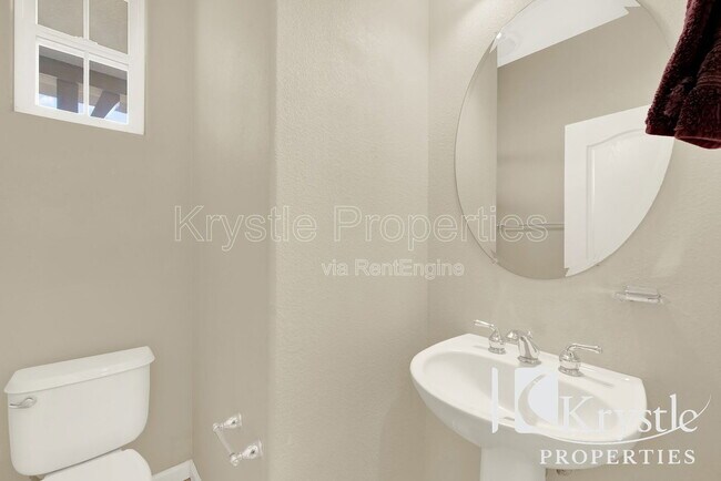 Building Photo - 3050 Blue Sky Ct