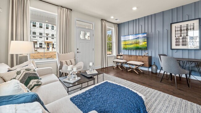 Building Photo - 921 Anvil Ct