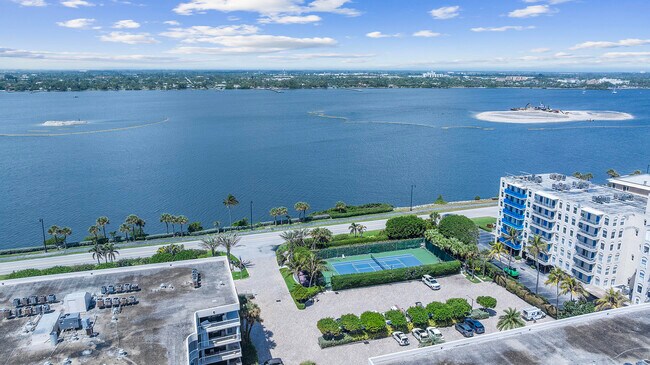 Building Photo - 3250 S Ocean Blvd
