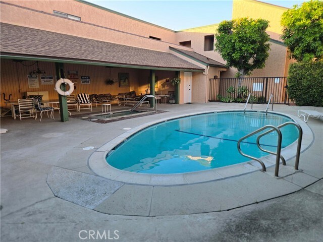 Building Photo - 1126 Fairview Ave