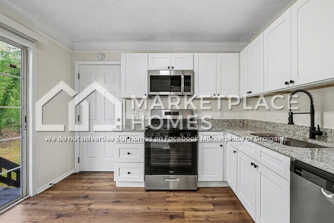 Building Photo - 2650 Cloud Ln