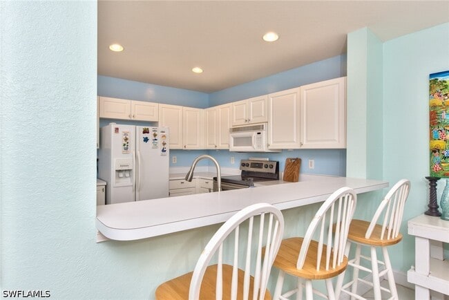 Building Photo - 1100 Diamond Cir