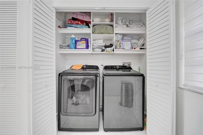 Building Photo - 11761 NW 12th St