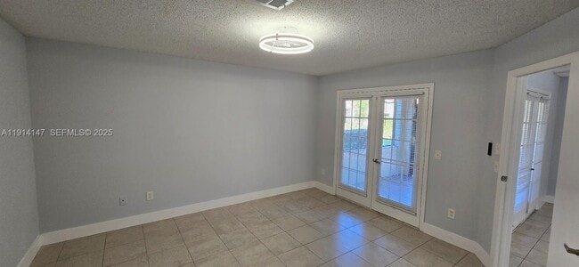 Building Photo - 10295 Hidden Springs Ct