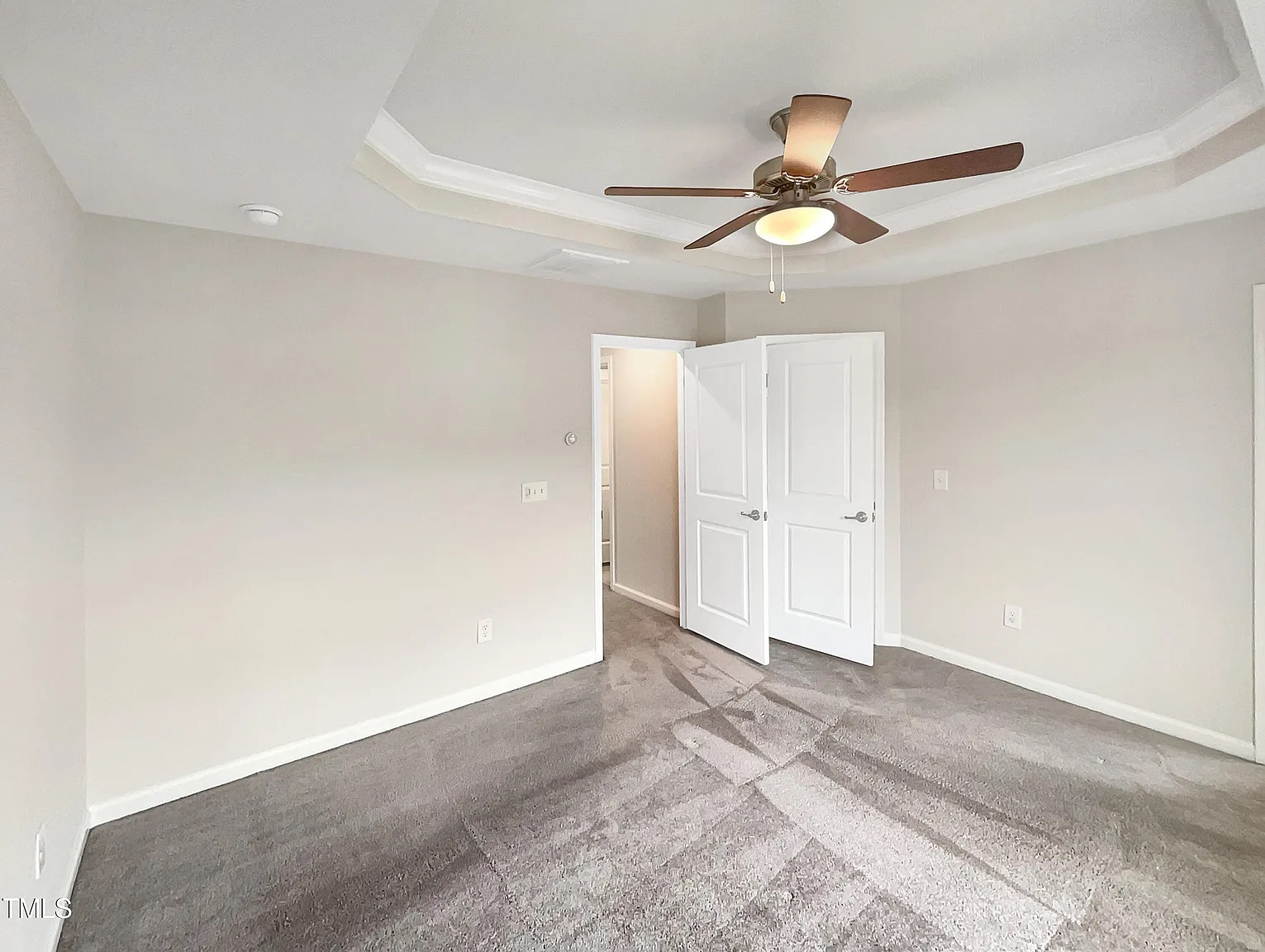 Building Photo - Room in Townhome on Journey Pl