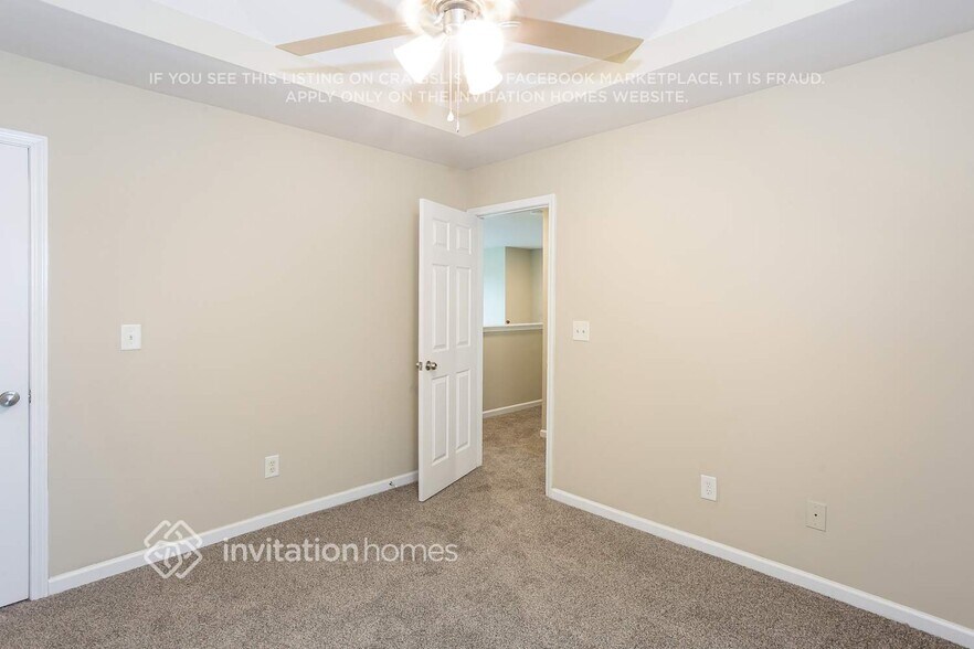 Building Photo - 183 Madelia Pl