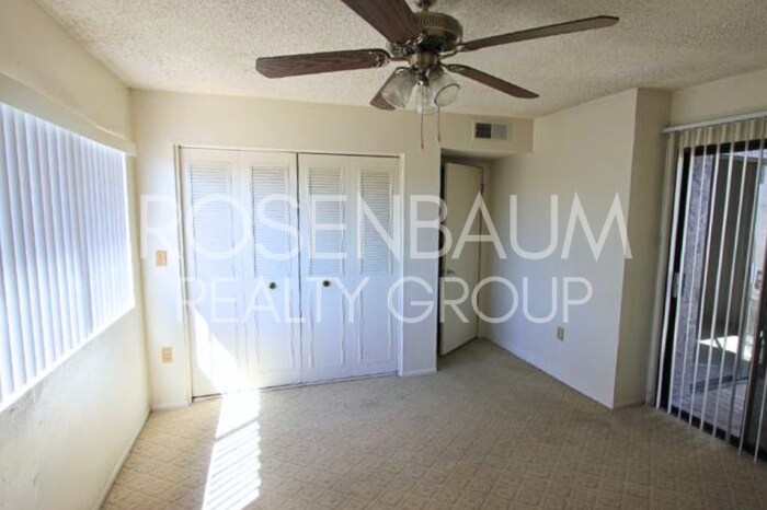 Building Photo - 824 E Junction St