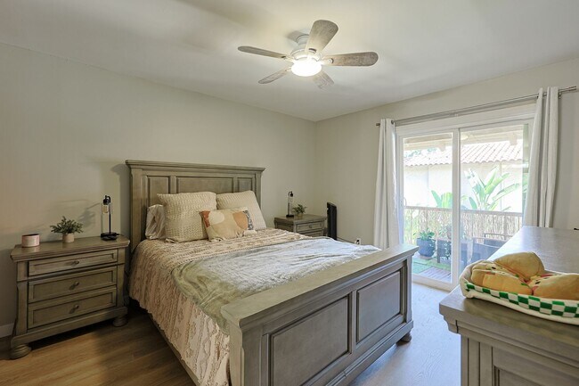 Building Photo - 2 Bed / 2 Bath Condo for Rent – Mission Valley