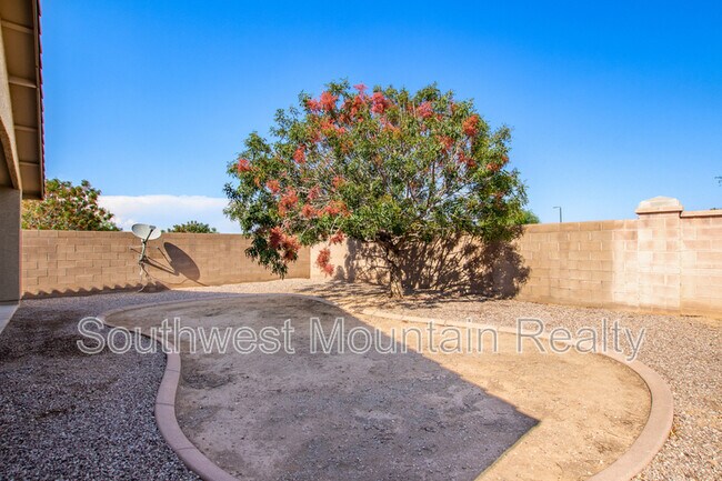 Building Photo - 33411 N Stone Ridge Dr