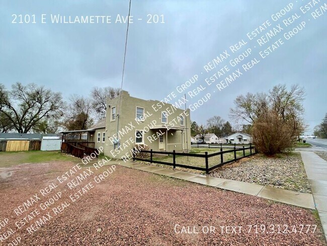 Building Photo - 2101 E Willamette Ave