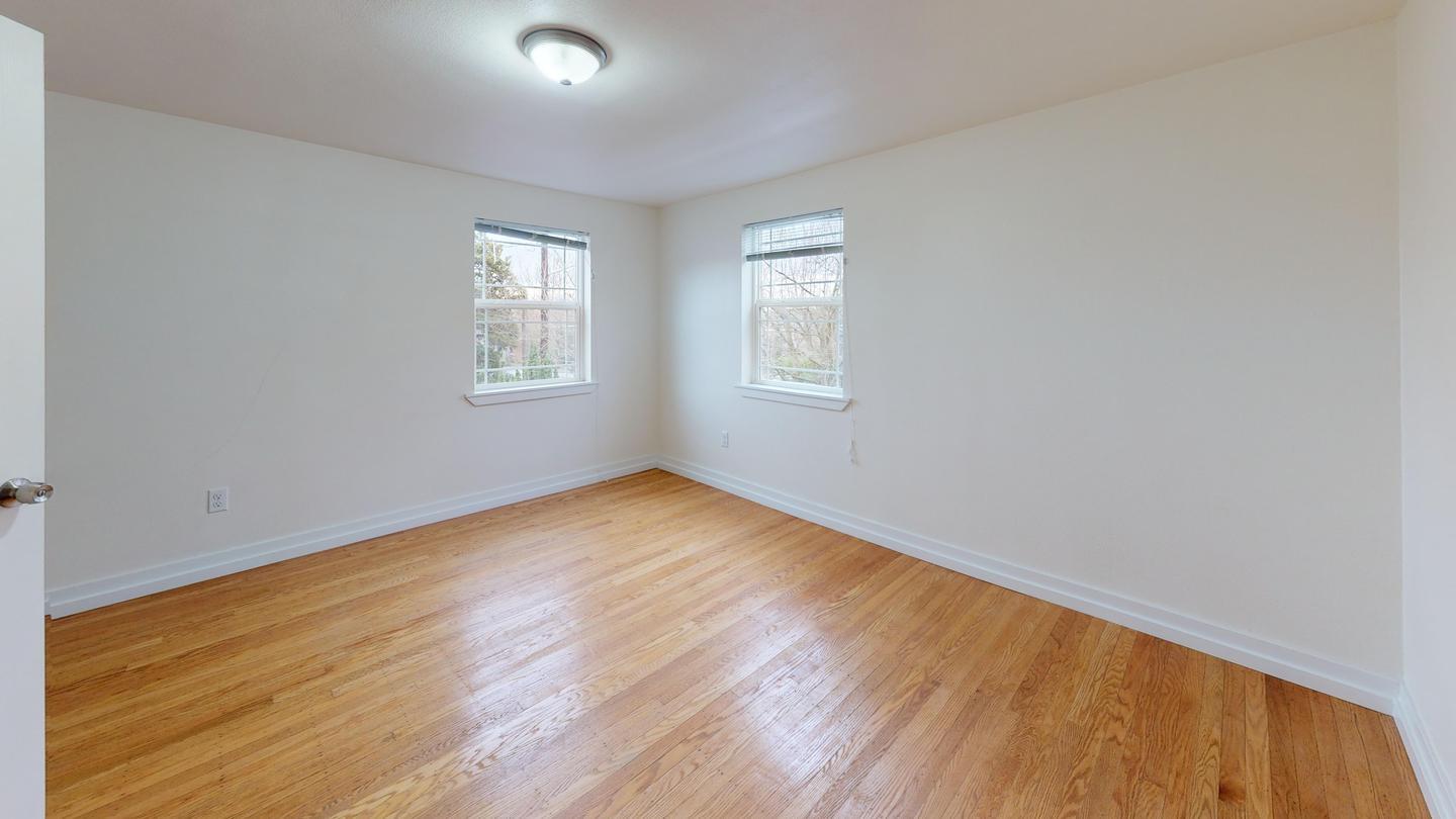 Building Photo - 4356 Cheasty Blvd S