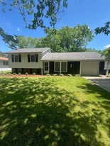 Building Photo - 1207 Sandburg Dr