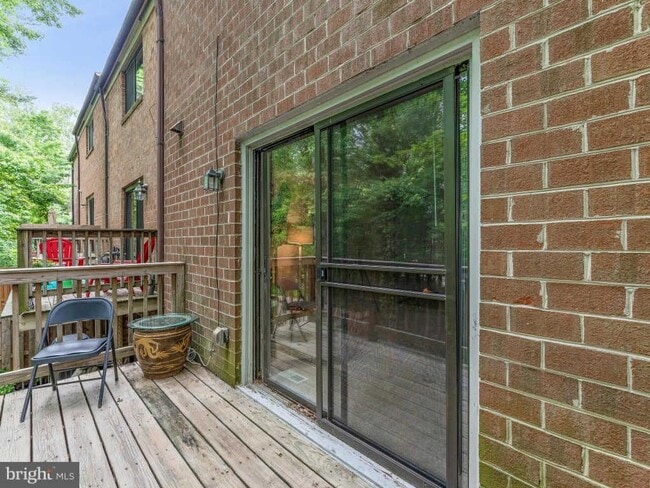 Building Photo - 8956 Skyrock Ct