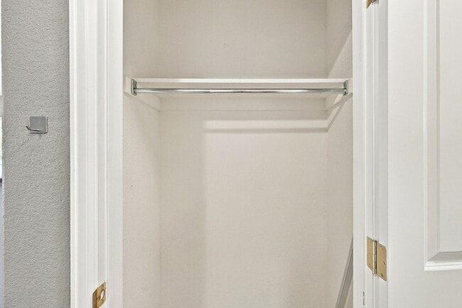 Building Photo - 9557 W San Juan Cir