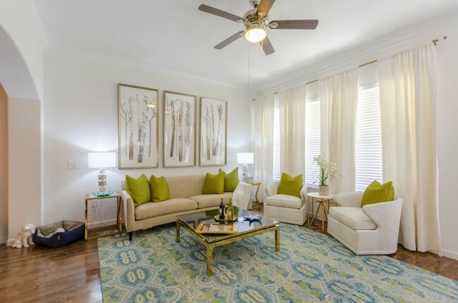 Building Photo - Retreat at Wylie 55+ Active Adult Apartment Homes