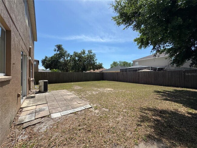 Building Photo - 6767 Waterton Dr