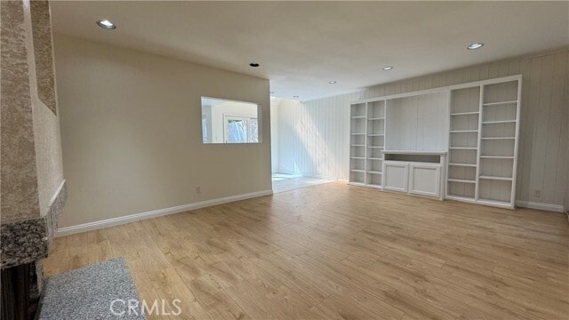 Building Photo - 29911 Running Deer Ln