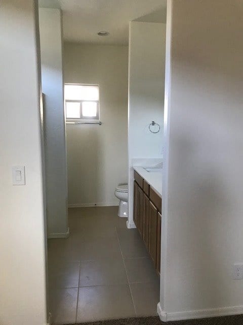 Building Photo - 3 Bedroom 2 Bath - Contact Property Pros