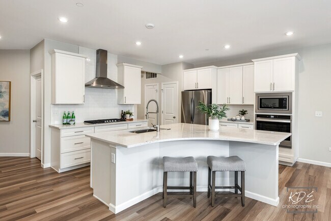 Building Photo - 2110 Weatherbee Ln