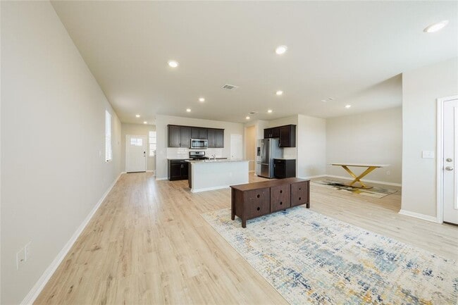 Building Photo - 521 Otto Ave