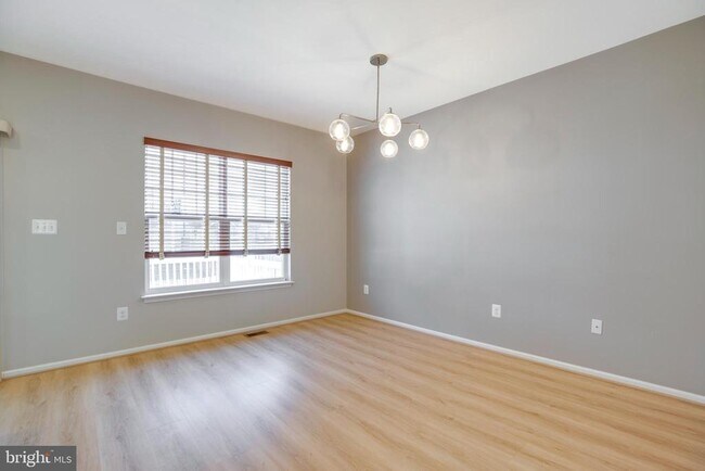 Building Photo - 11774 Lake Baldwin Dr