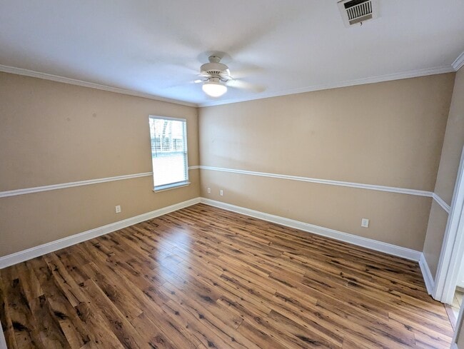Building Photo - 2625 Weeping Willow Ln