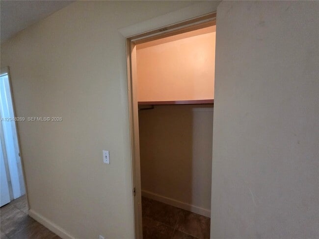 Building Photo - 6130 Funston St