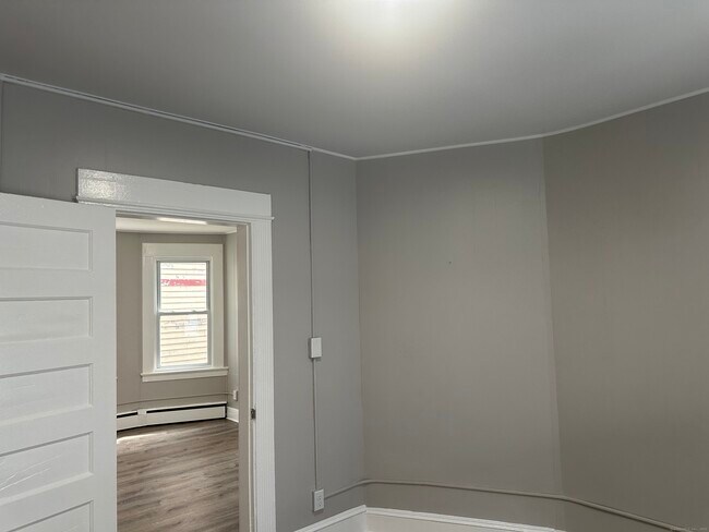 Building Photo - 429 Dixwell Ave