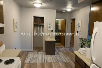 Building Photo - 24 Wenbelle Dr
