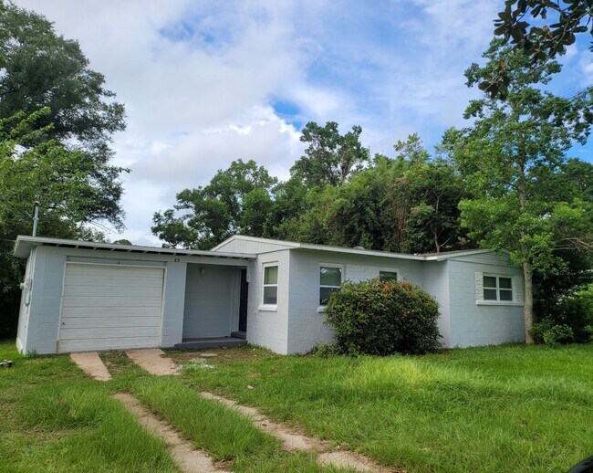 Building Photo - 89 S Garfield Dr