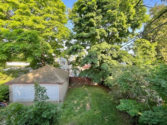 Building Photo - 35 Matchett St