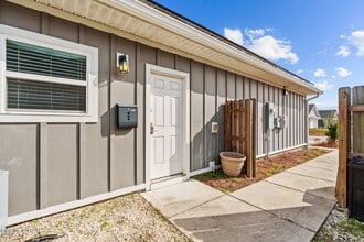 Building Photo - 483 Eagle Lake Wy