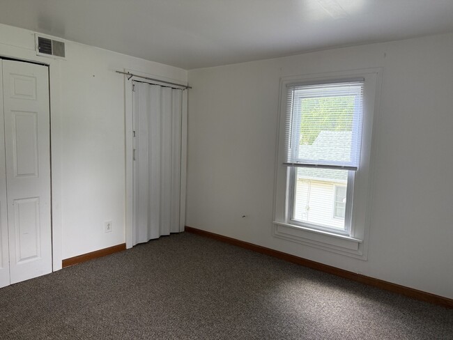 Building Photo - 2317 2nd St