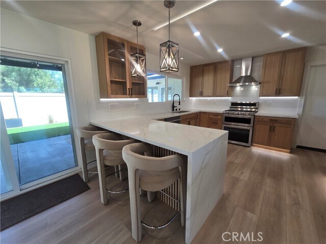 Building Photo - 1531 Elm Dr