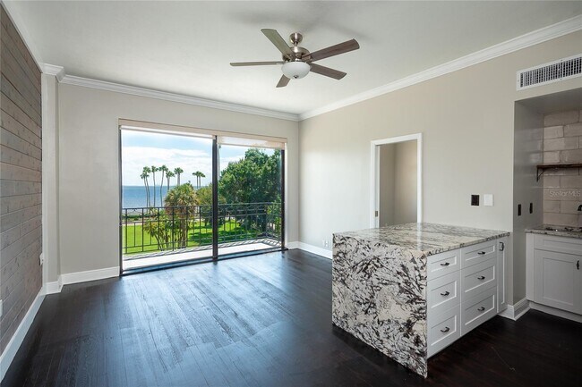 Building Photo - 2109 Bayshore Blvd