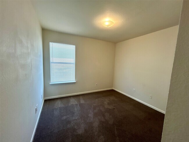 Building Photo - 6706 Wild Pecan Trail