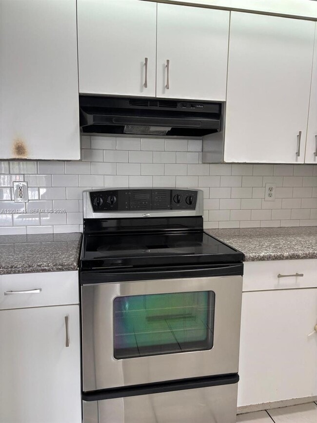 Building Photo - 18810 NW 57th Ave