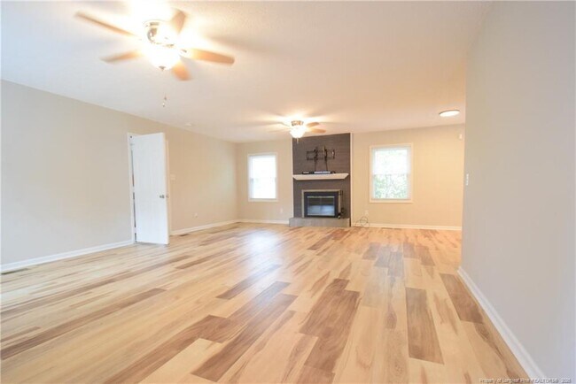 Building Photo - 4408 Chesterbrook Dr