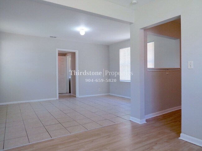 Building Photo - 1946 ALLANDALE CIR E, Jacksonville, FL 32254