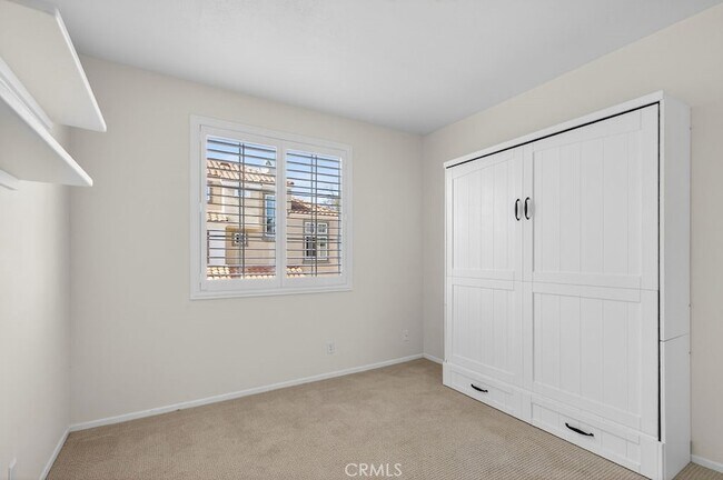 Building Photo - 26 Vía Cordoba