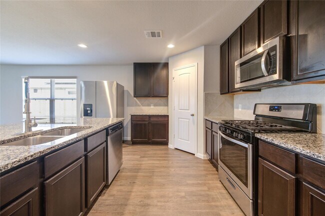 Building Photo - 24726 Signorelli Way