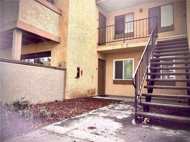 Building Photo - 1110 W Blaine St