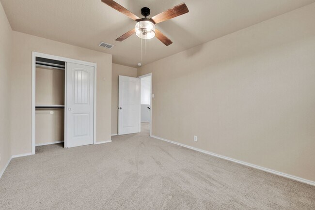 Building Photo - Spacious 5-Bedroom Beauty in Redbird Ranch –  with Community Perks!