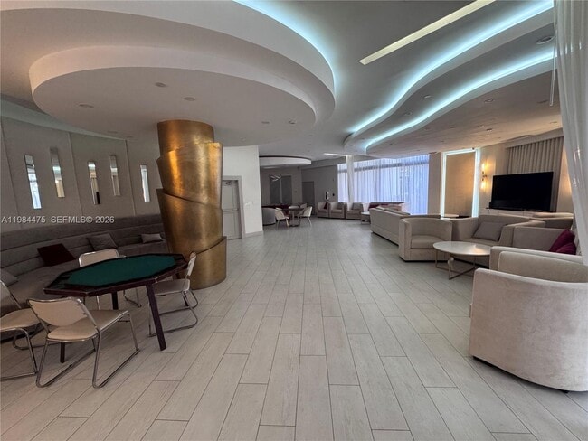 Building Photo - 3610 Yacht Club Dr