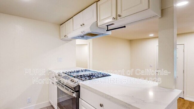 Building Photo - 11 Pedrini Wy