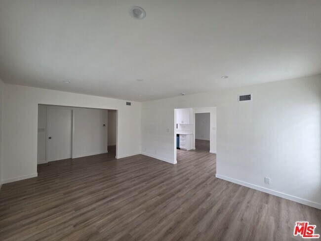 Building Photo - 2908 141st Pl