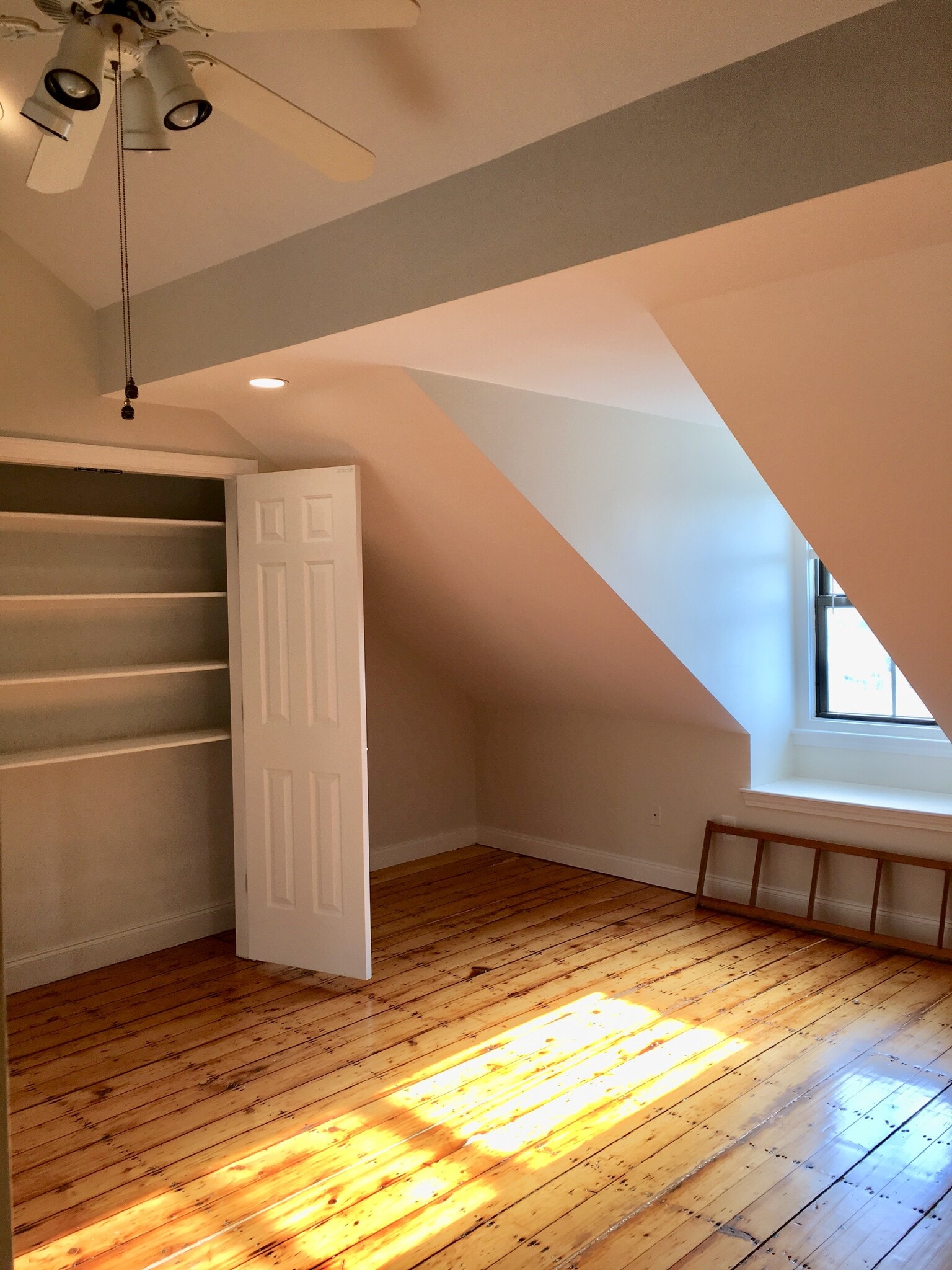 Building Photo - 614 Massachusetts Ave