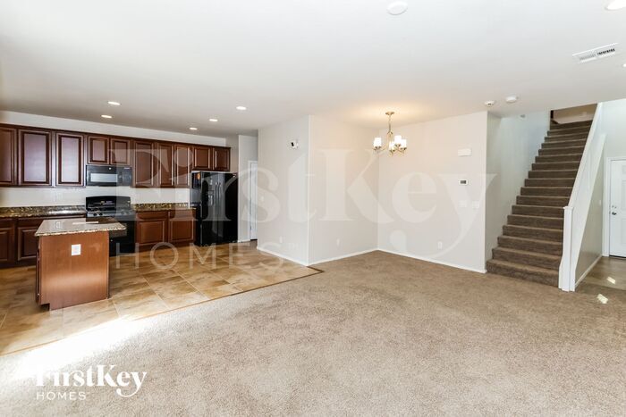 Building Photo - 6467 Kellyville Dr