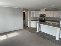 Building Photo - 46000 Geddes Rd