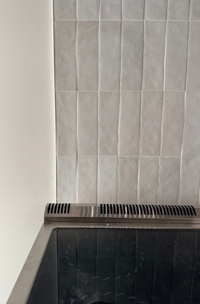 Building Photo - 3012 Castiglione St